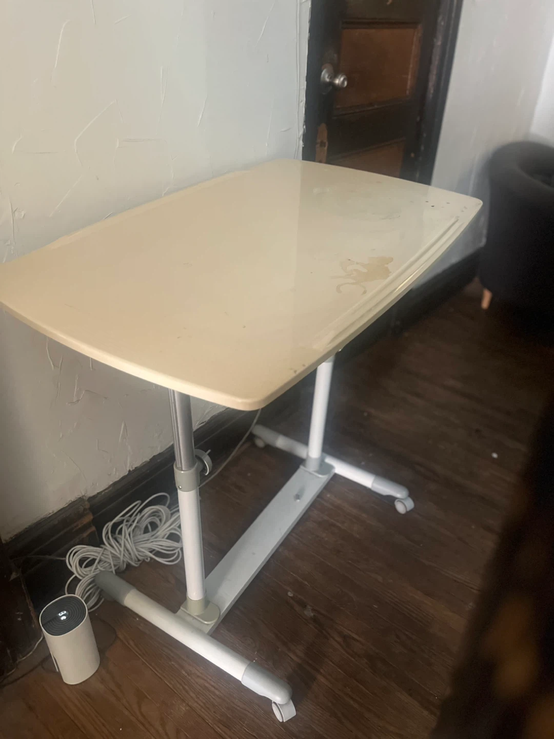 Drafting Table - Adjustable & Rolling / Tilting