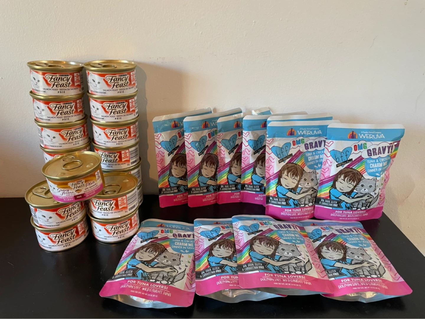 Wet Cat Food Lot