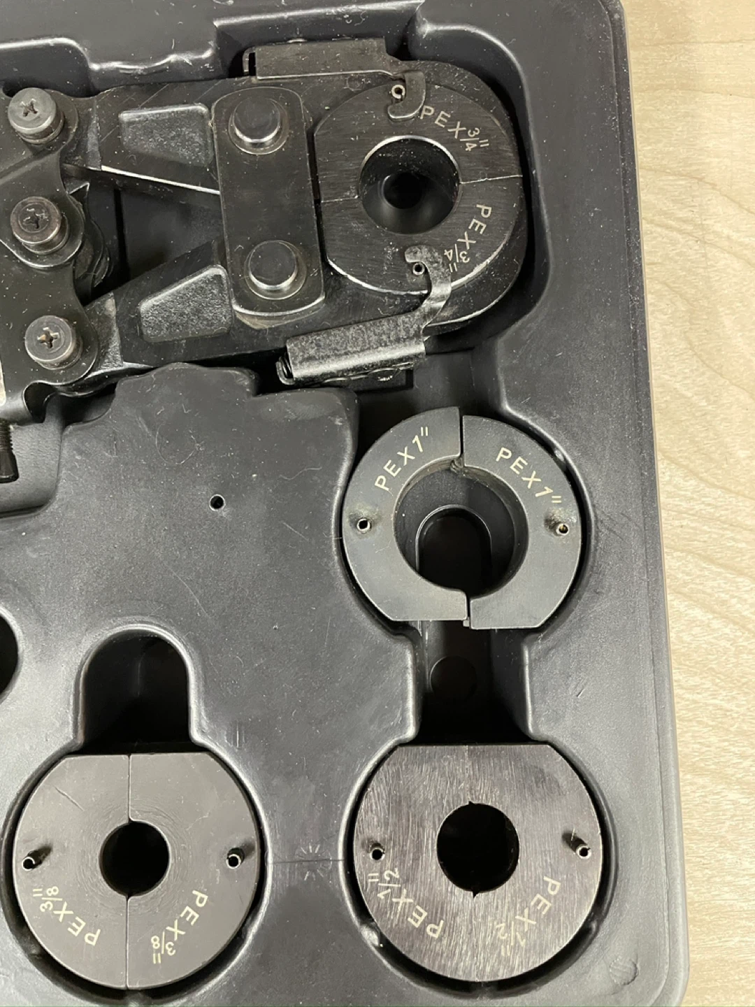 Apollo PEX Multi-Head Crimp Tool Kit - photo 4