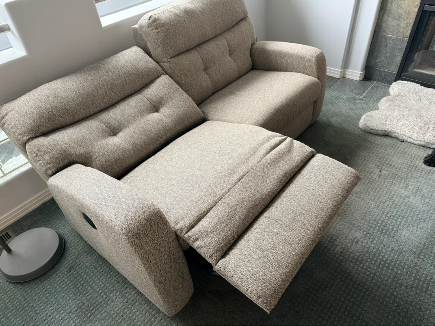 Tan Fabric Electric Reclining Loveseat - photo 3