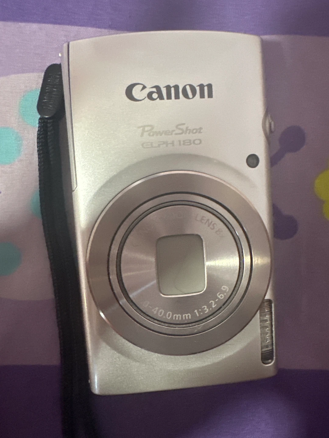 Canon PowerShot ELPH 180 Digital Camera