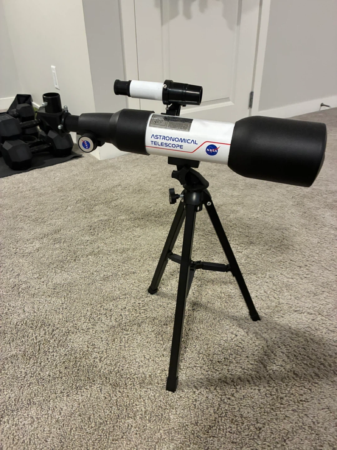 NASA Astronomical Telescope with Tripod - photo 3
