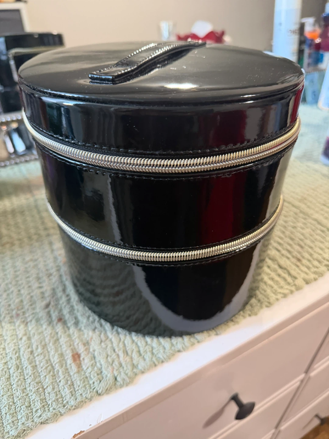 Lancôme Black Patent Round Train Case