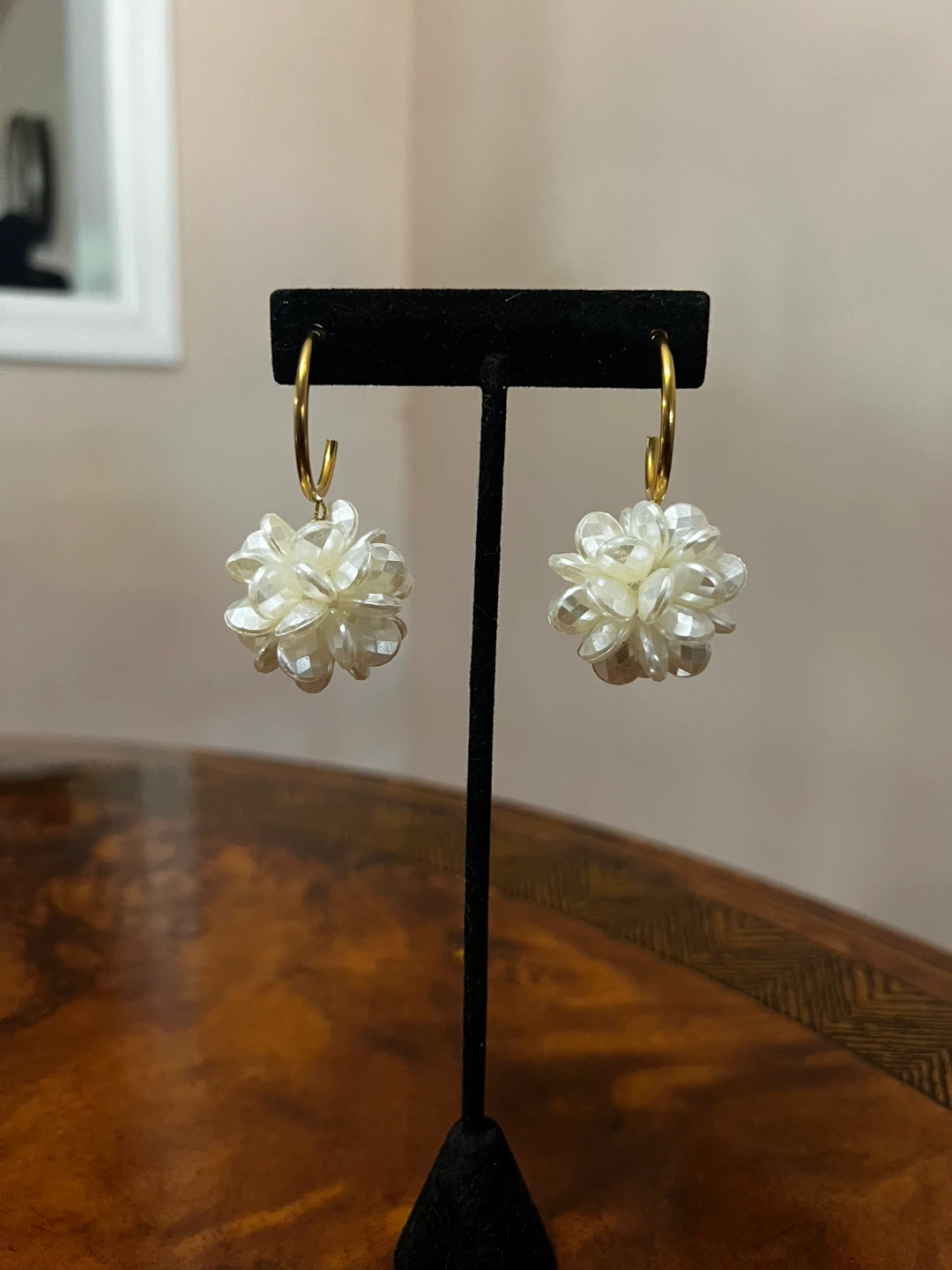 White Flower Hoop Earrings - photo 2