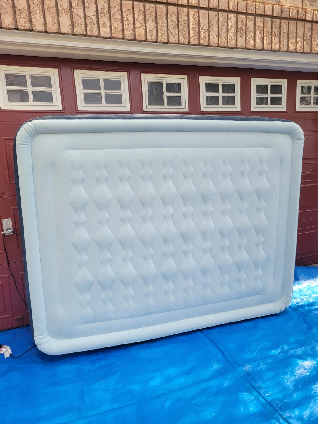 INTEX QUEEN-SIZED Raised Air Mattress with built-in Pump - photo 3