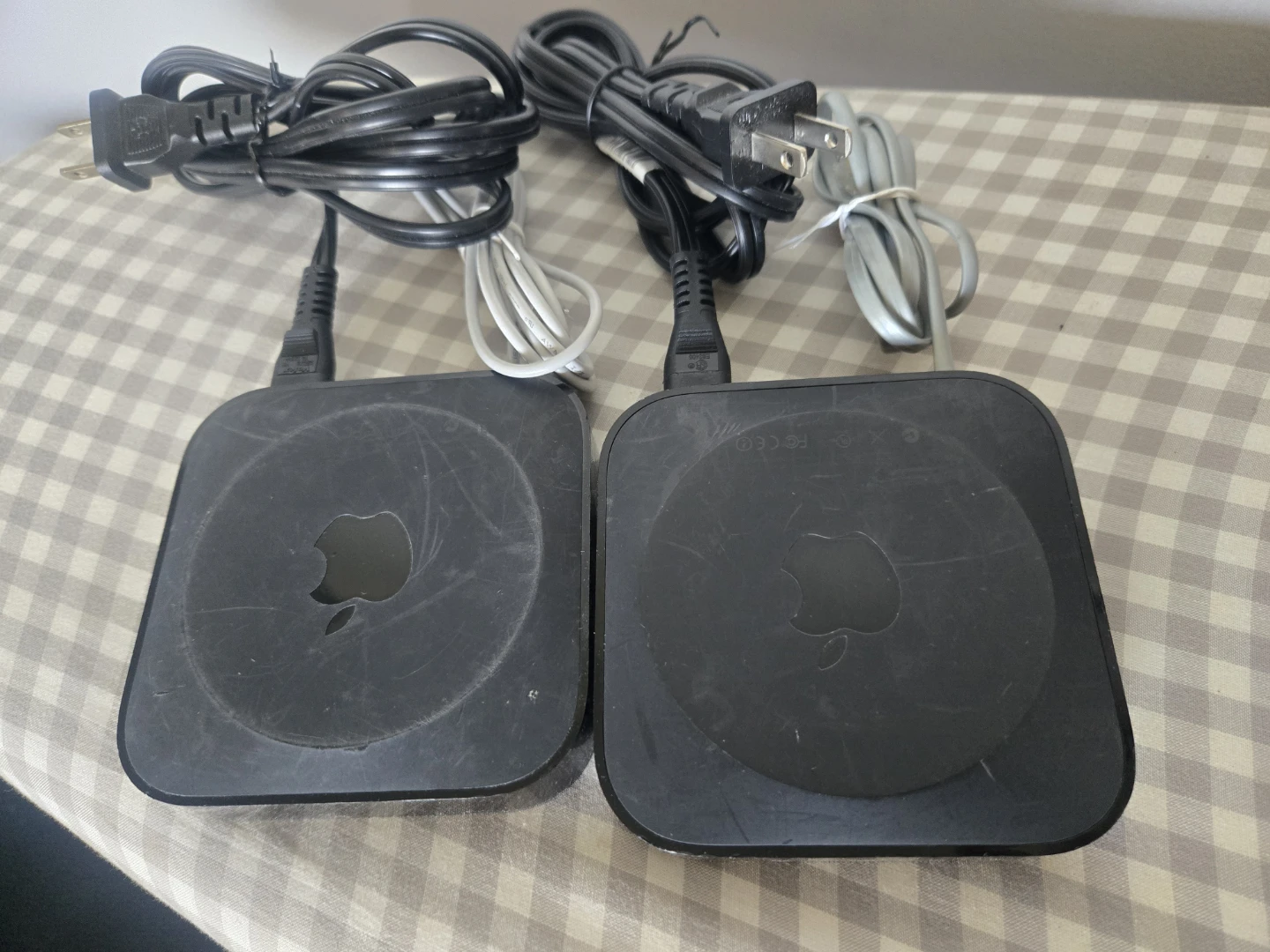 Apple TV Media Streamers - photo 3