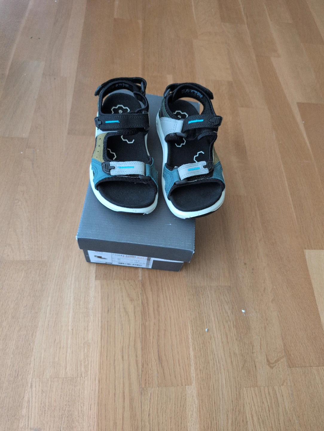 Geox Kids' Sandals Size 9