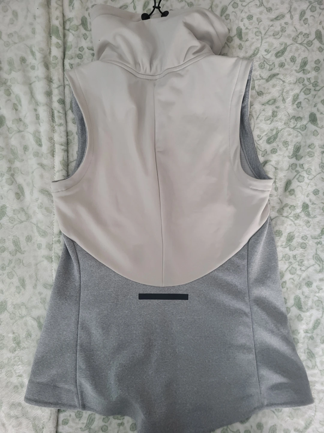 Adidas Sleeveless Hoodie Vest - Size S - photo 2