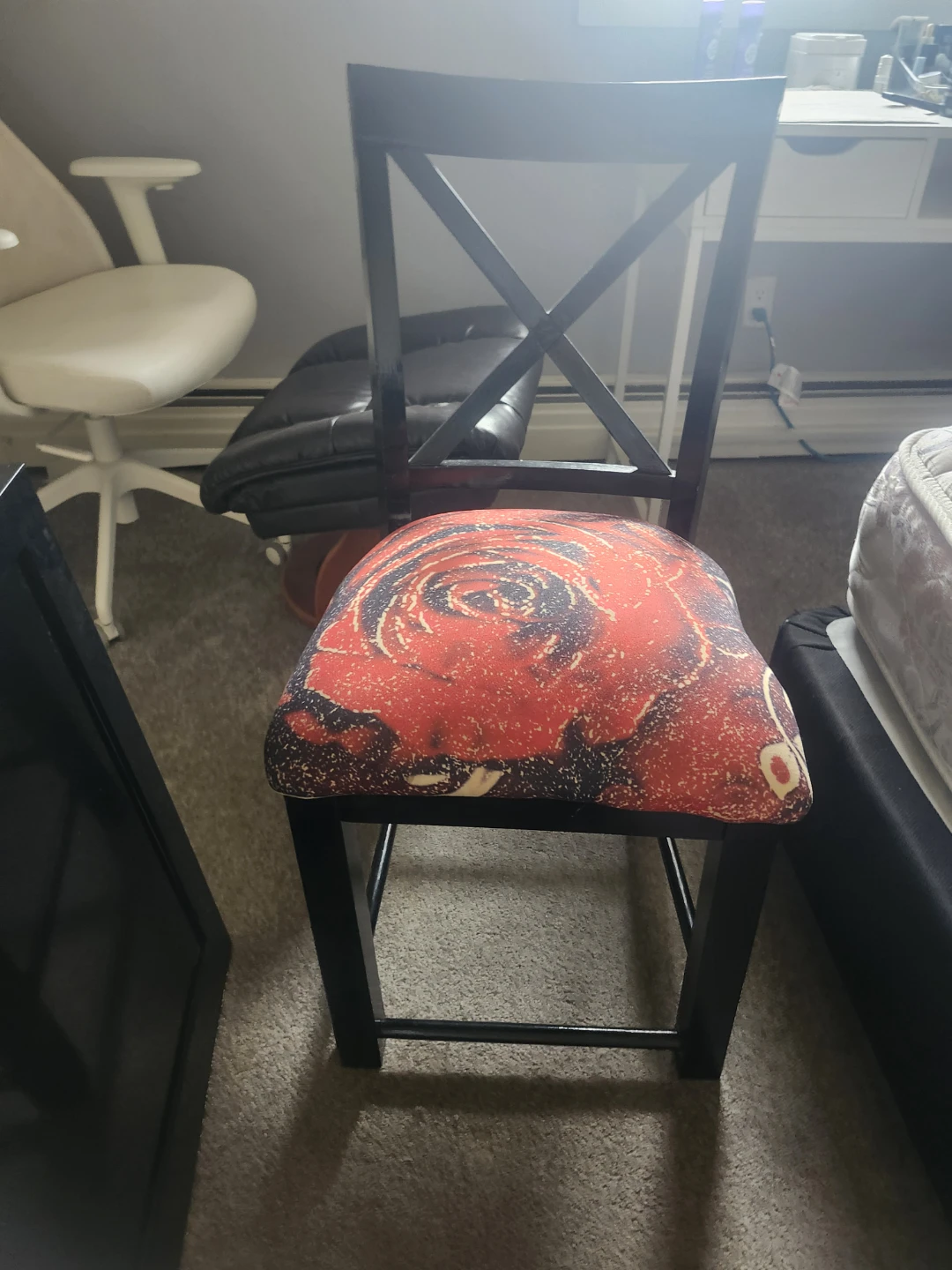 Dining Chair with Rose Pattern Seat - photo 2