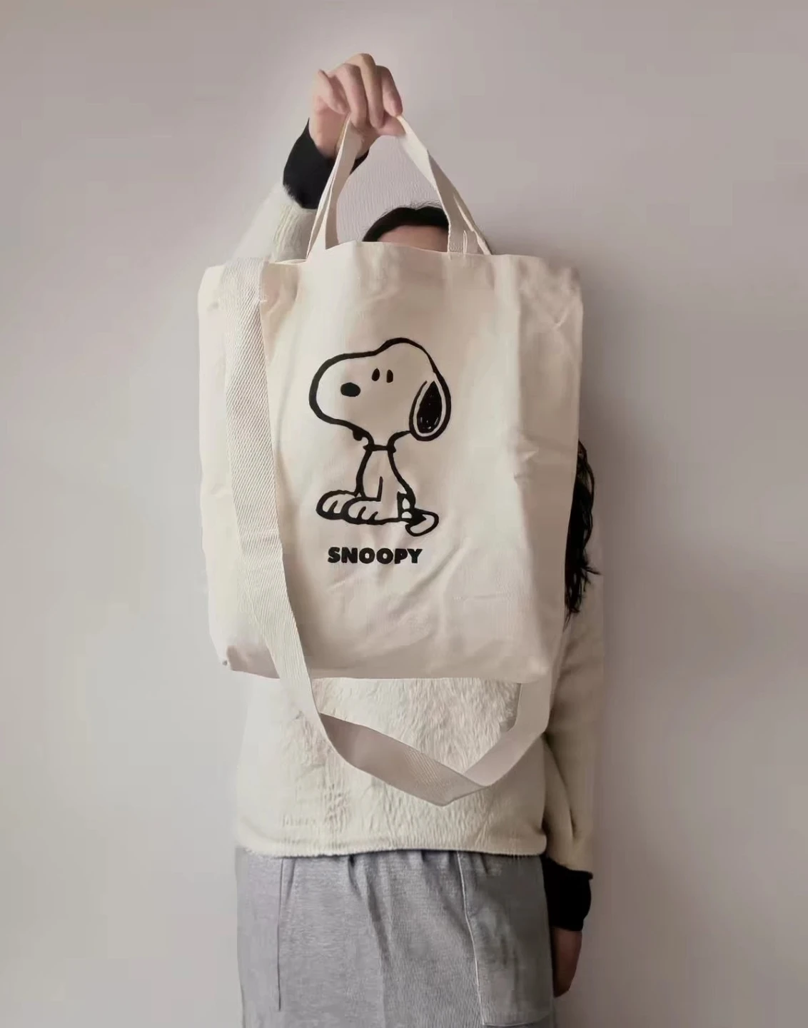 New Snoopy canvas tote bag, 2 way use bag with adjustable strap - photo 3