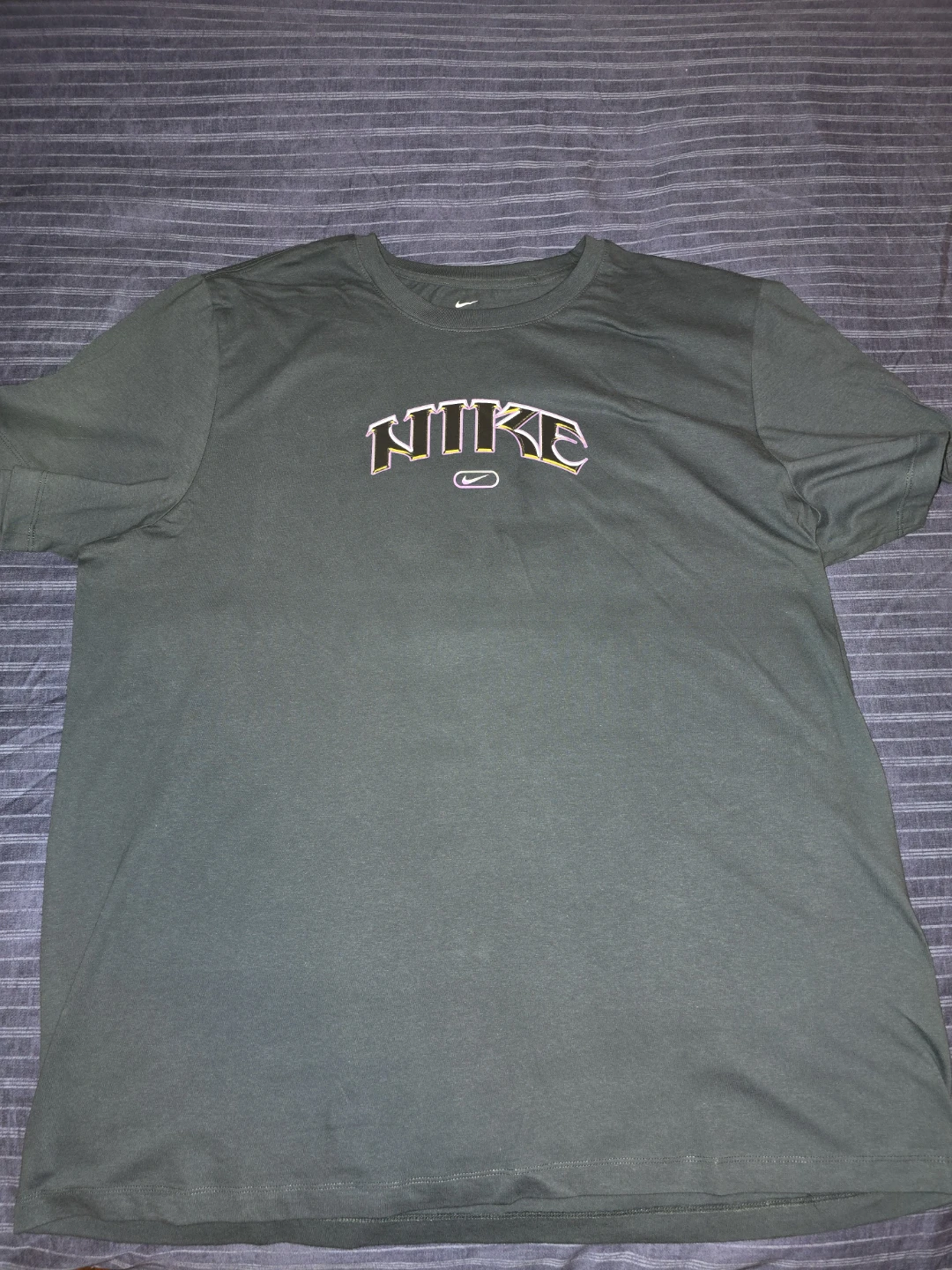 XXL - Nike The Nike Tee T-Shirt Green (CLEAN)