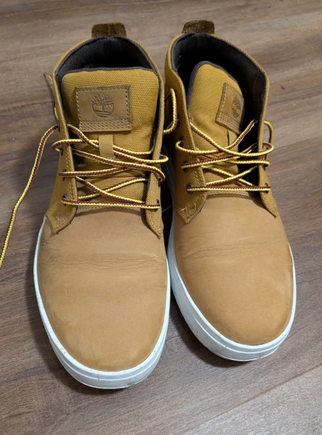 Timberland Chukka Boots - Tan