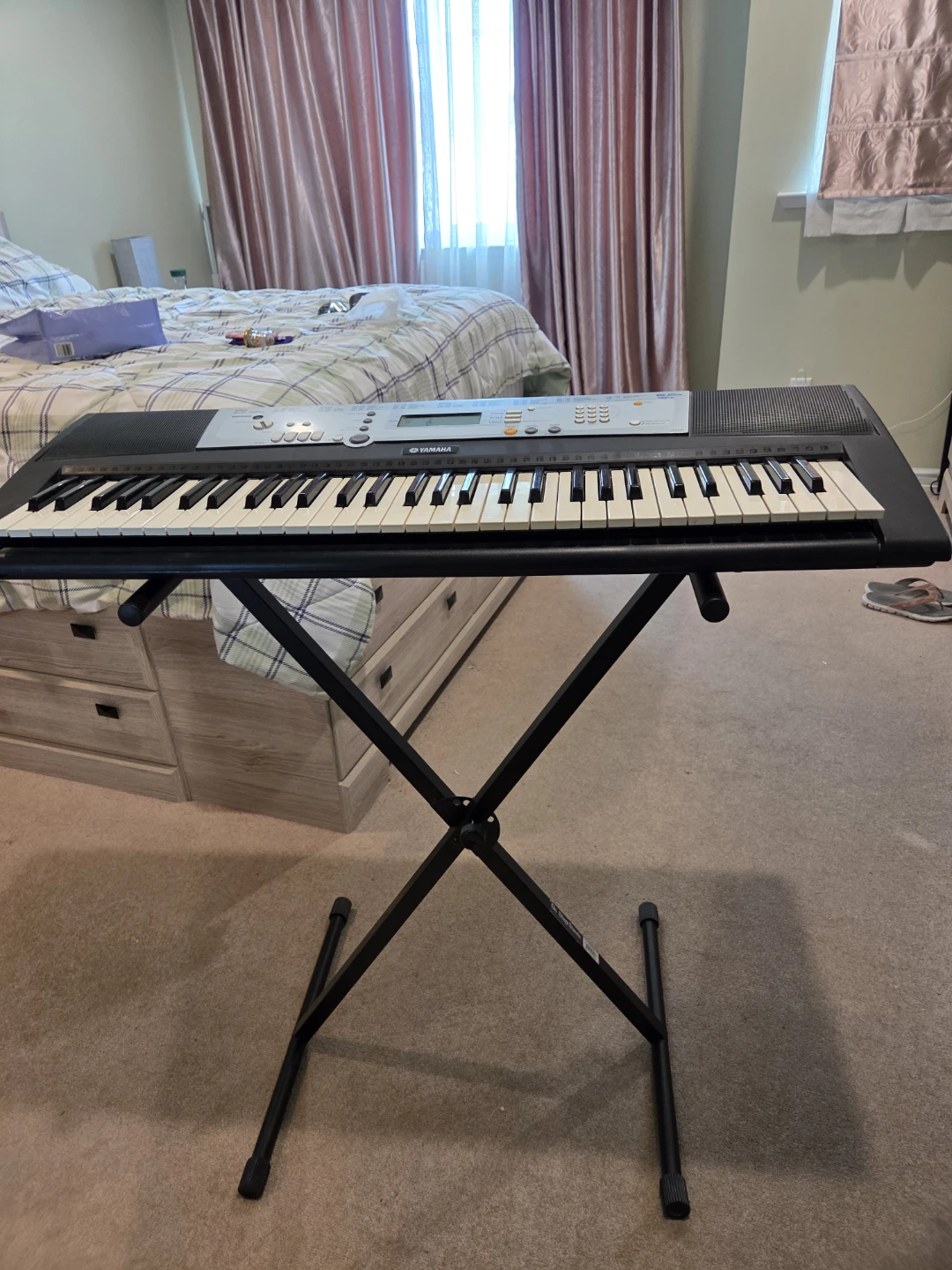 Yamaha Keyboard - photo 2