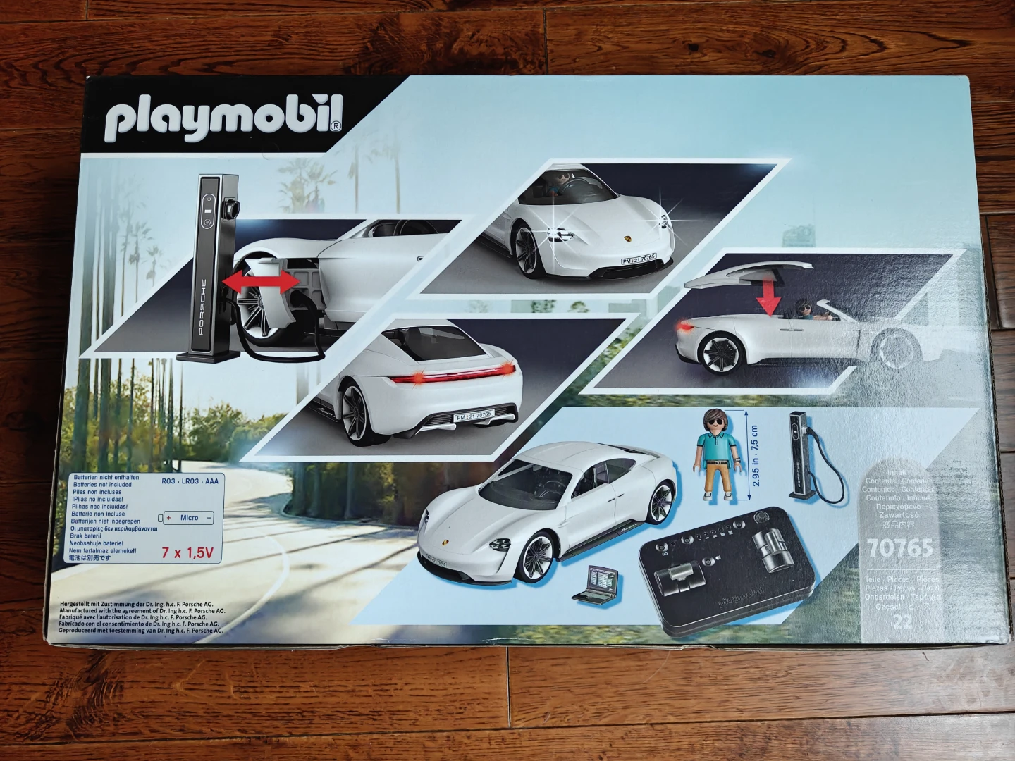Playmobil Porsche Mission E RC Remote Control Car 70765 (new) - photo 2