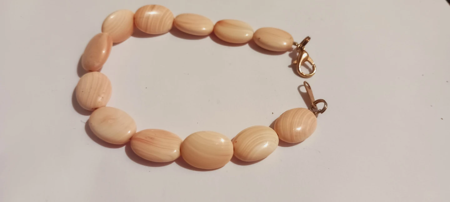 Vintage Beaded Bracelet with Gold tone Clasp - photo 3