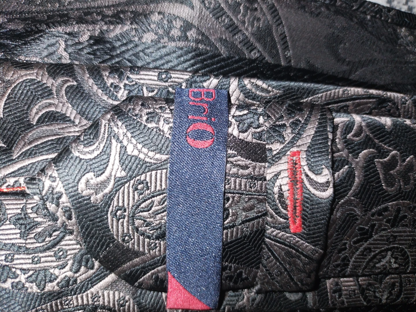 Brio 100% Microfiber Necktie and Pocket Square Set