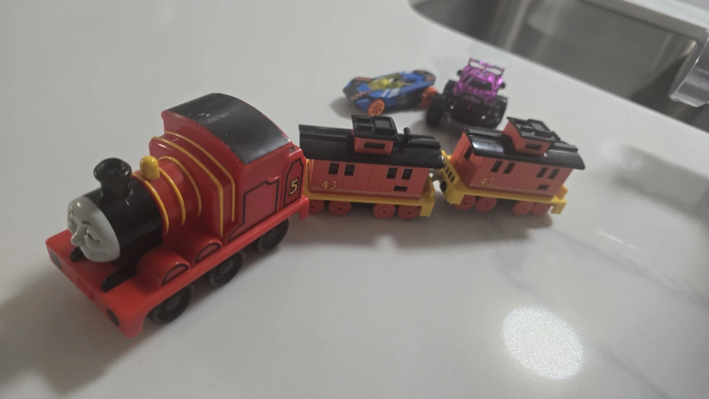 Thomas & Friends Toy Train Lot - photo 5