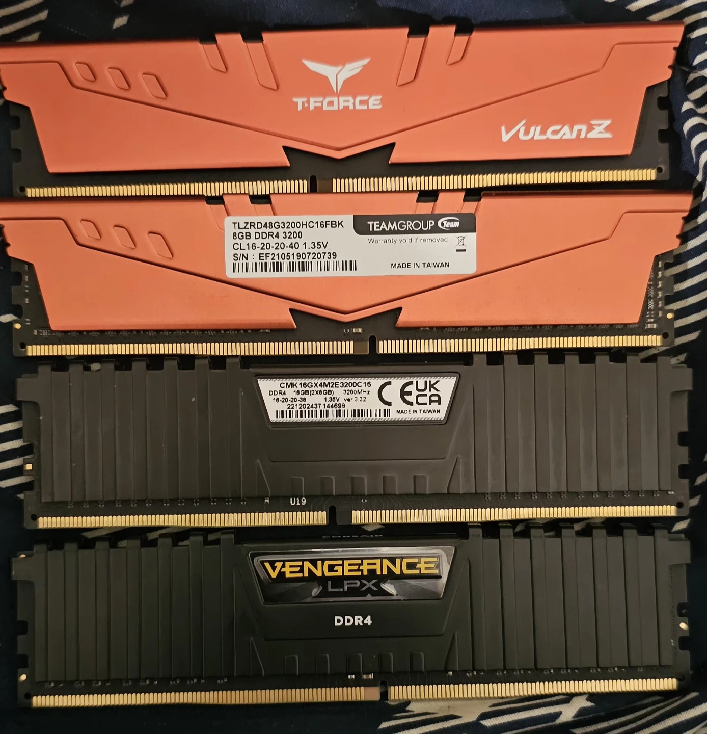 Teamgroup T-Force Vulcan Z & Corsair Vengeance LPX DDR4 RAM