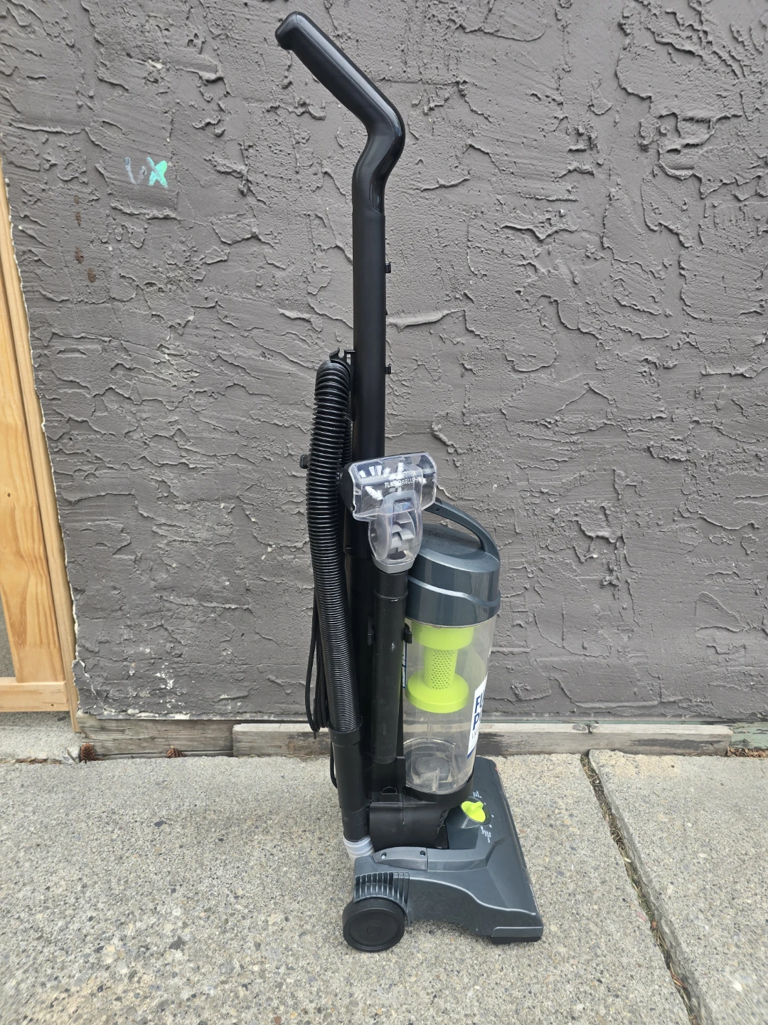 BISSELL AeroSwift Compact Bagless Upright Corded Vacuum Cleaner - photo 3