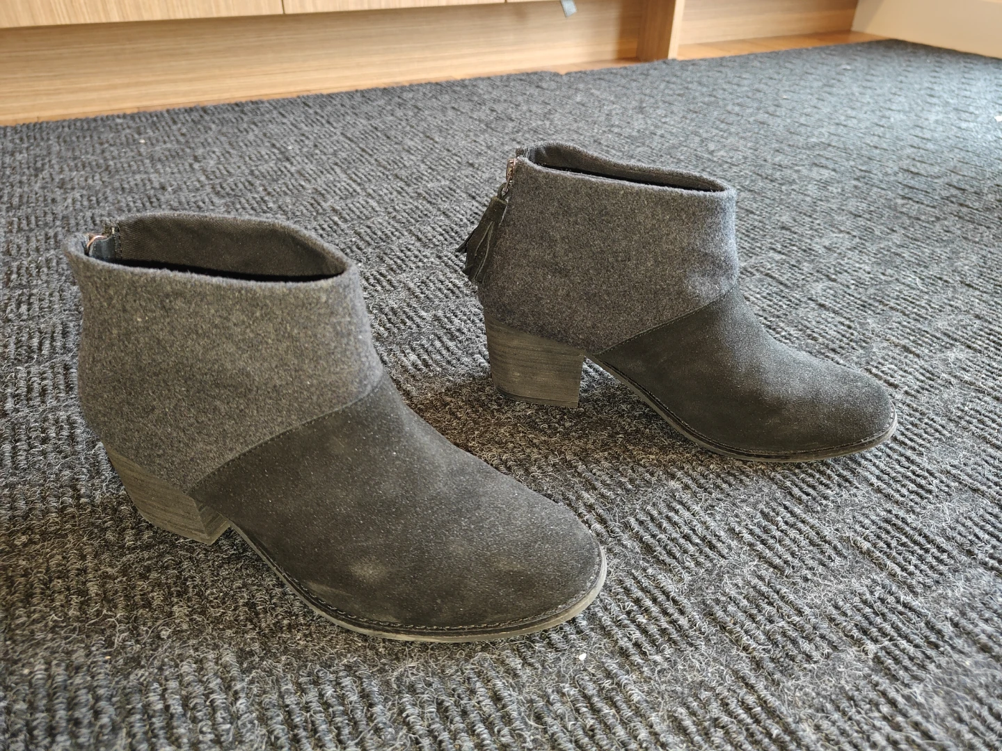 TOMS Deia Black Suede & Grey Wool Block Heel Booties - Size 7.5