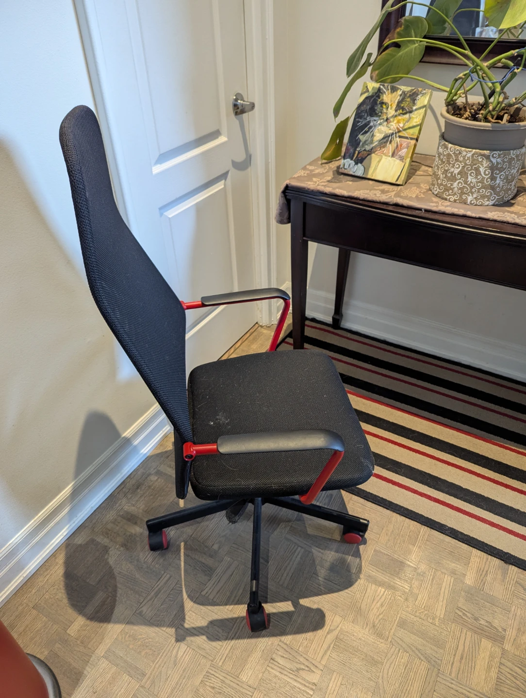Ergonomic Office Chair - Black - photo 2