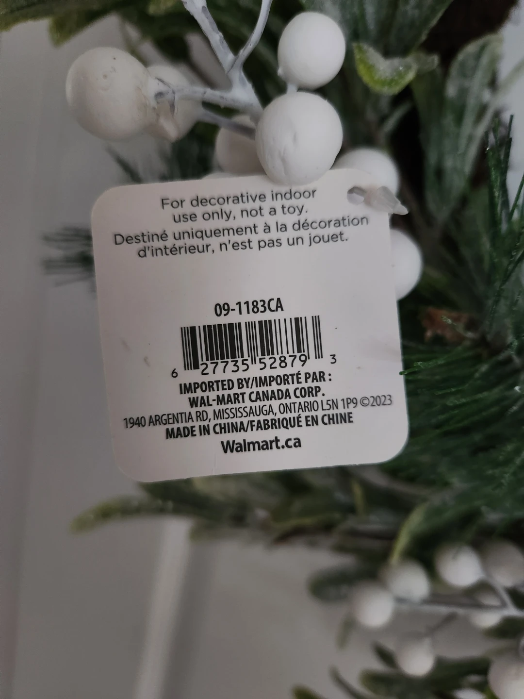 Decorated Christmas Wreath - photo 3