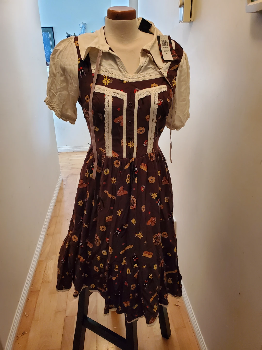 Hot Topic Dress - Medium