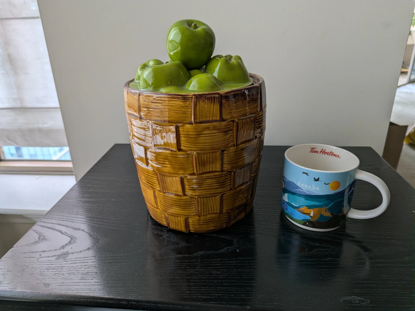 Ceramic Apple Basket Cookie Jar - photo 4