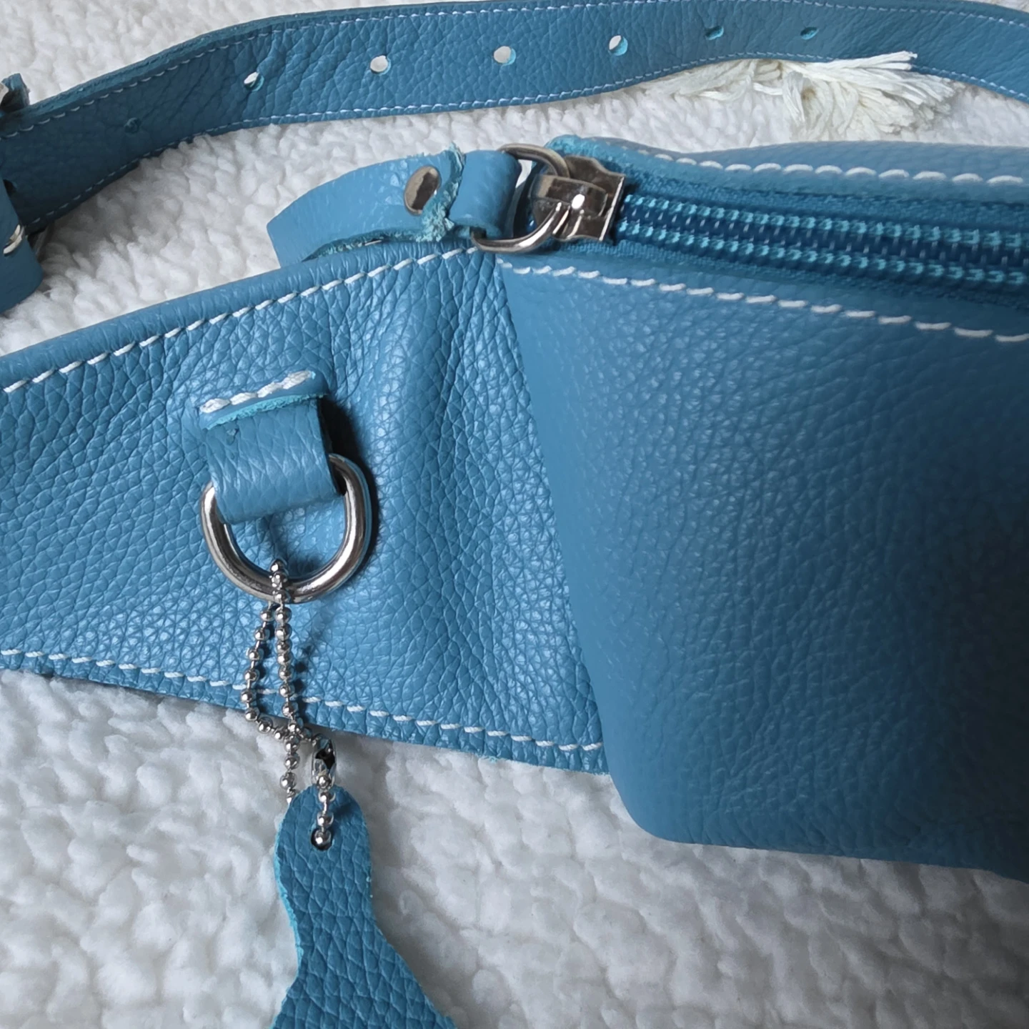 Roots Blue Leather Fanny Pack/Crossbody Bag - photo 2