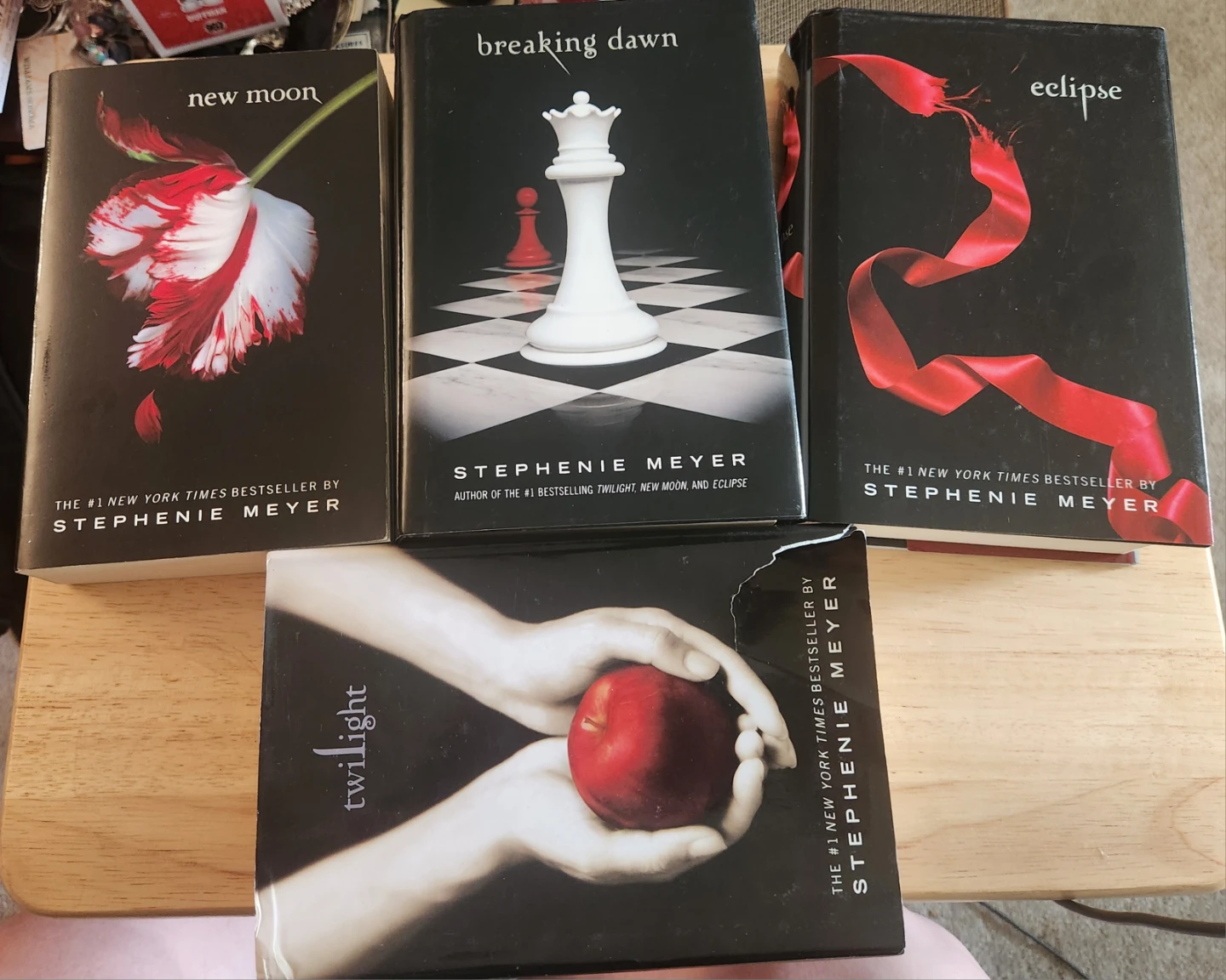 Twilight Saga Books by Stephenie Meyer