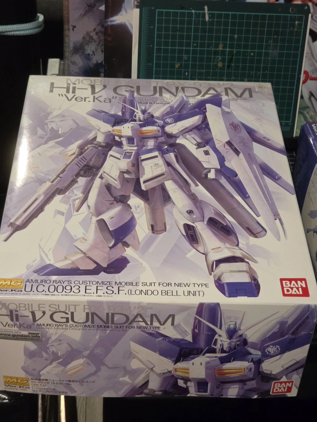 Master Grade Hi-Nu Gundam "Ver.Ka" Mobile Suit Model Kit