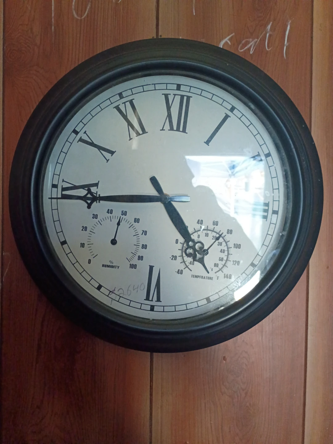 Wall Clock with Thermometer and Hygrometer - photo 2