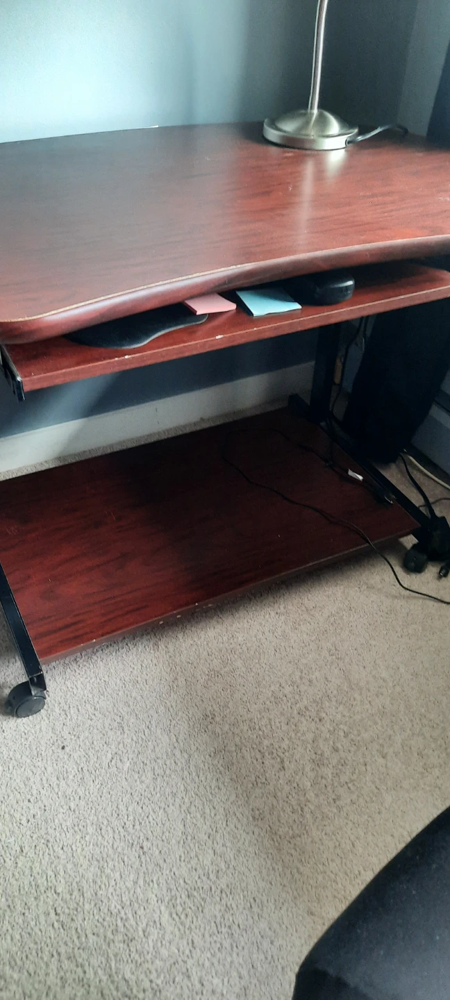 Solid study table with lamp - photo 3