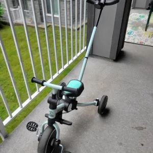 Tricycle