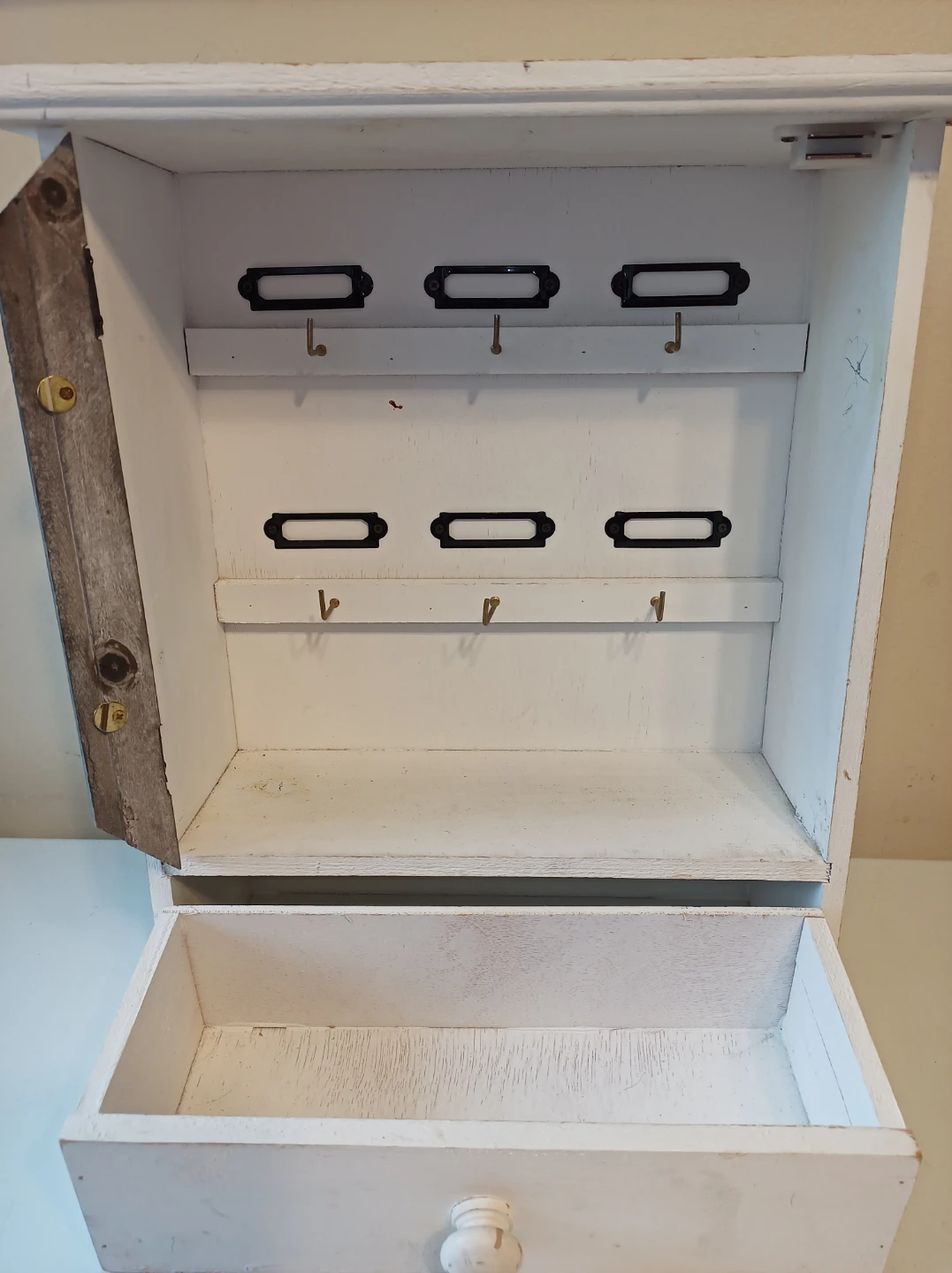 Wooden Key Cabinet as-is - photo 4