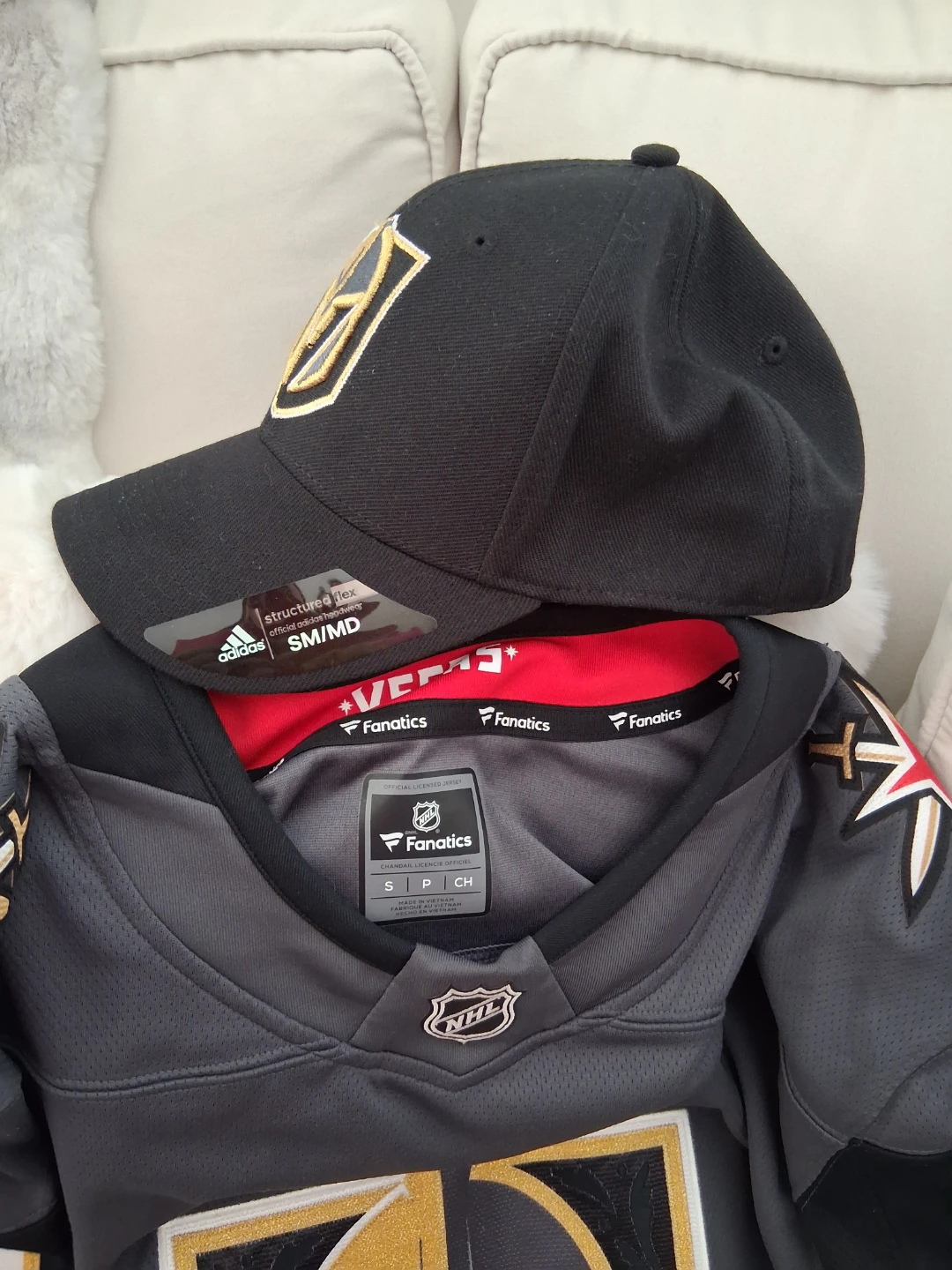 Vegas Golden Knights Jersey and Cap Set - photo 4