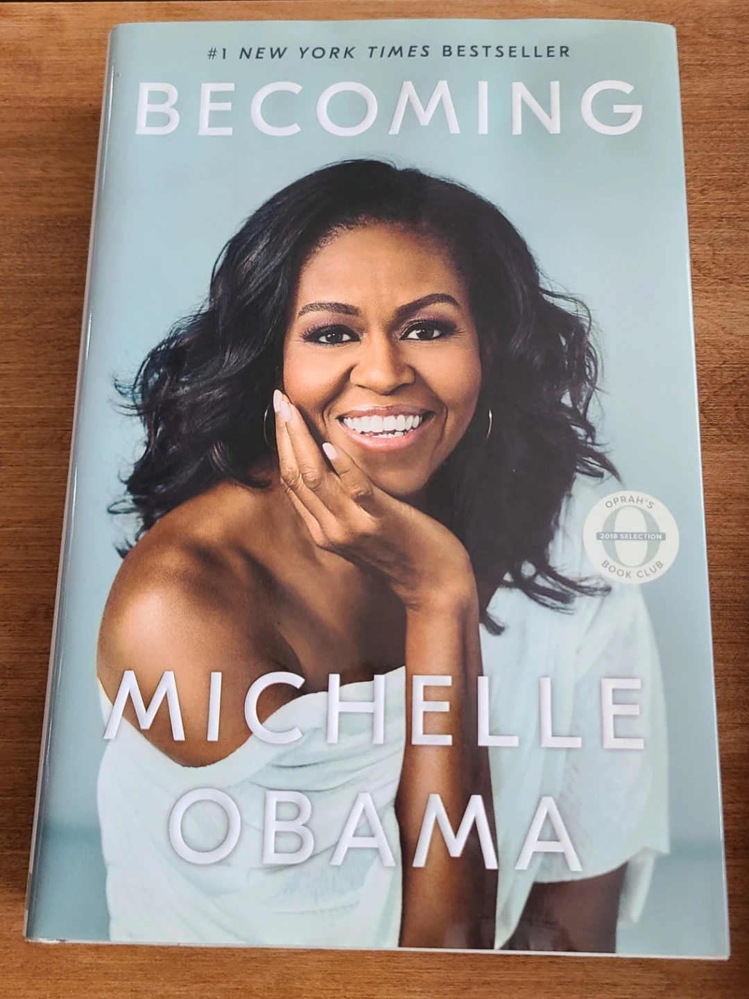 HARDCOVER, Becoming by Michelle Obama