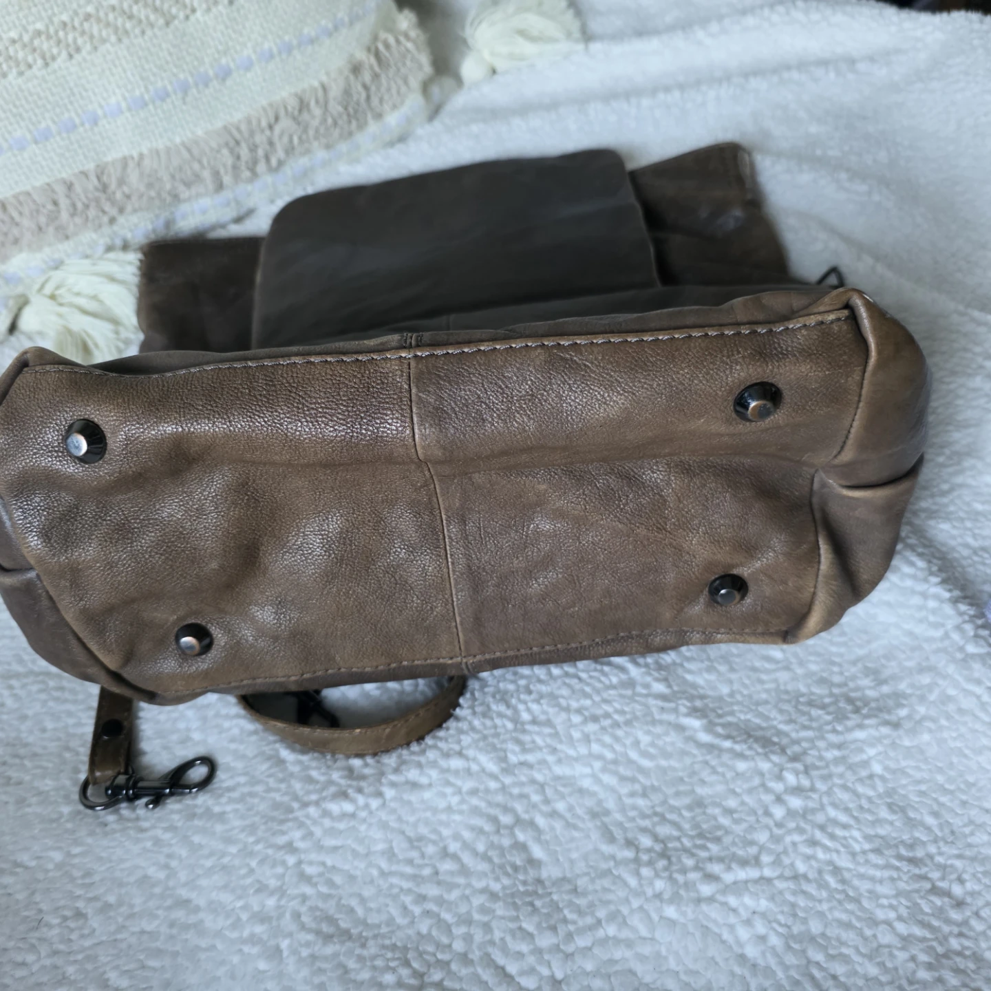 J crew leather bag - photo 5