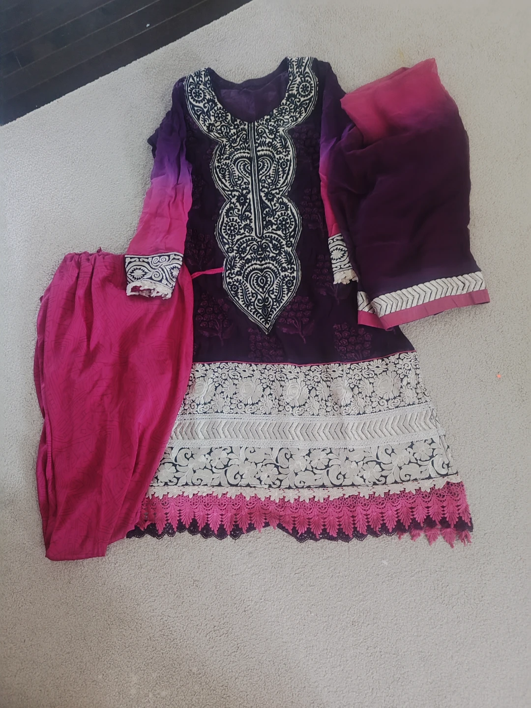 Embroidered Kameez Shalwar Set