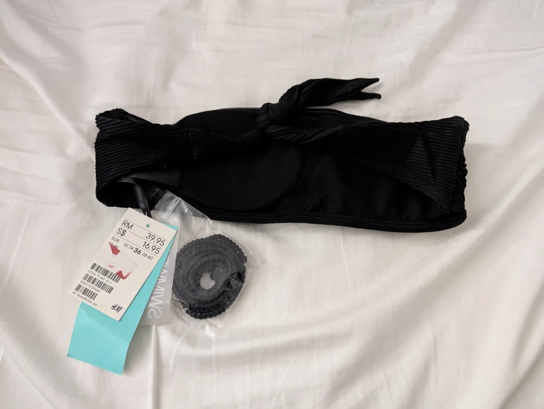Brand New H&M Black Bandeau Bikini Top Swimwear Size US 4 B70 - photo 2