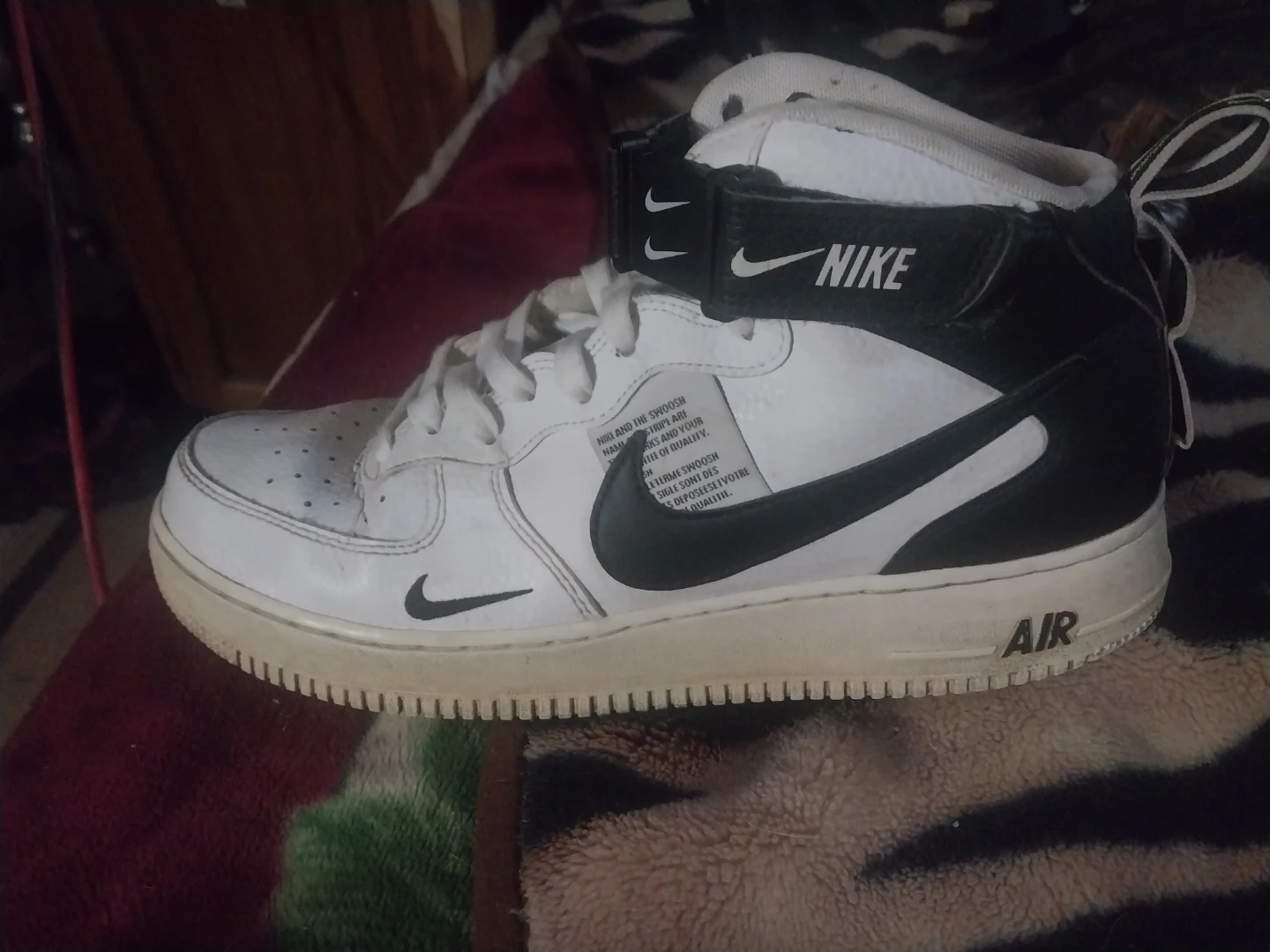Nike Air Force 1 Mid White Black Sneakers