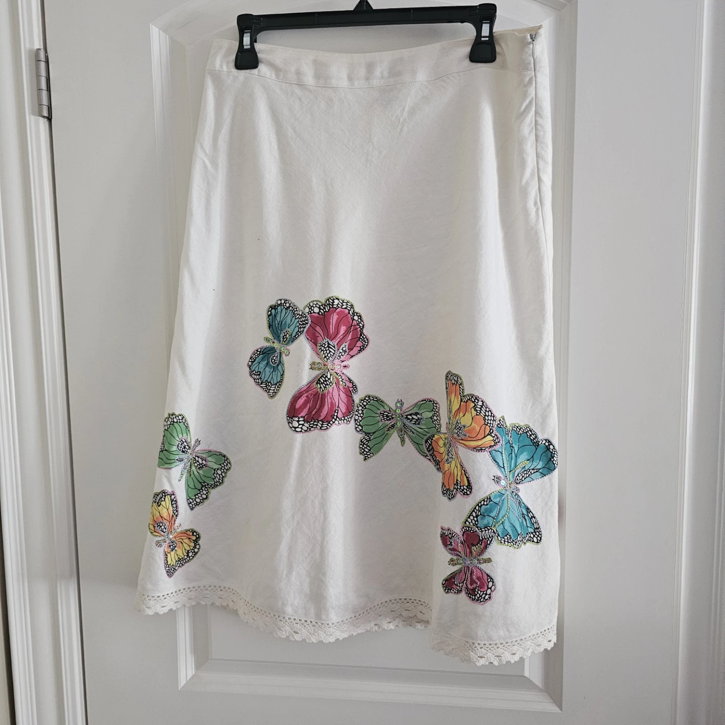 White Butterfly Print A-Line Skirt with Lace Trim