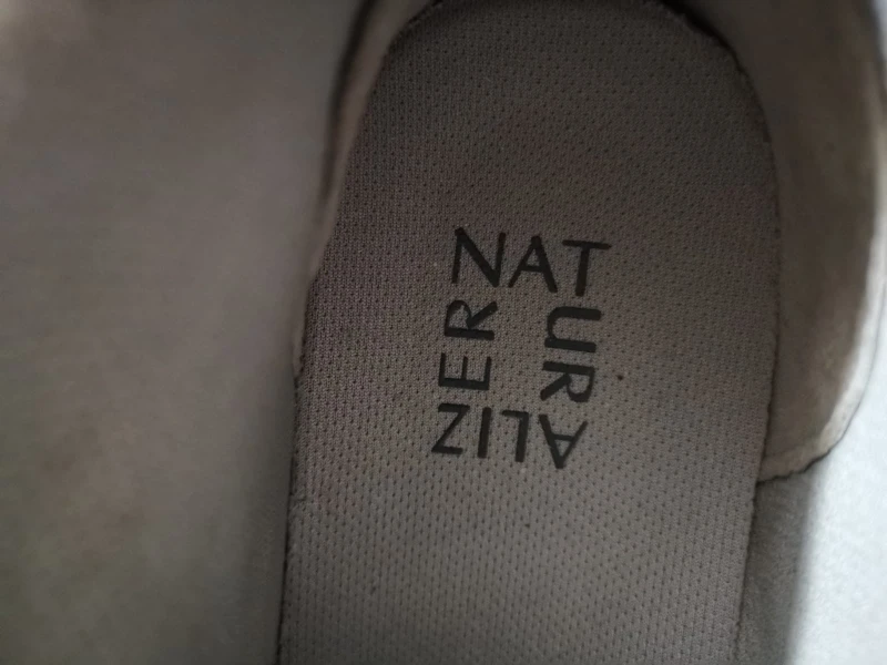 brand new Naturalizer High-Top Sneakers Size 8 - photo 3