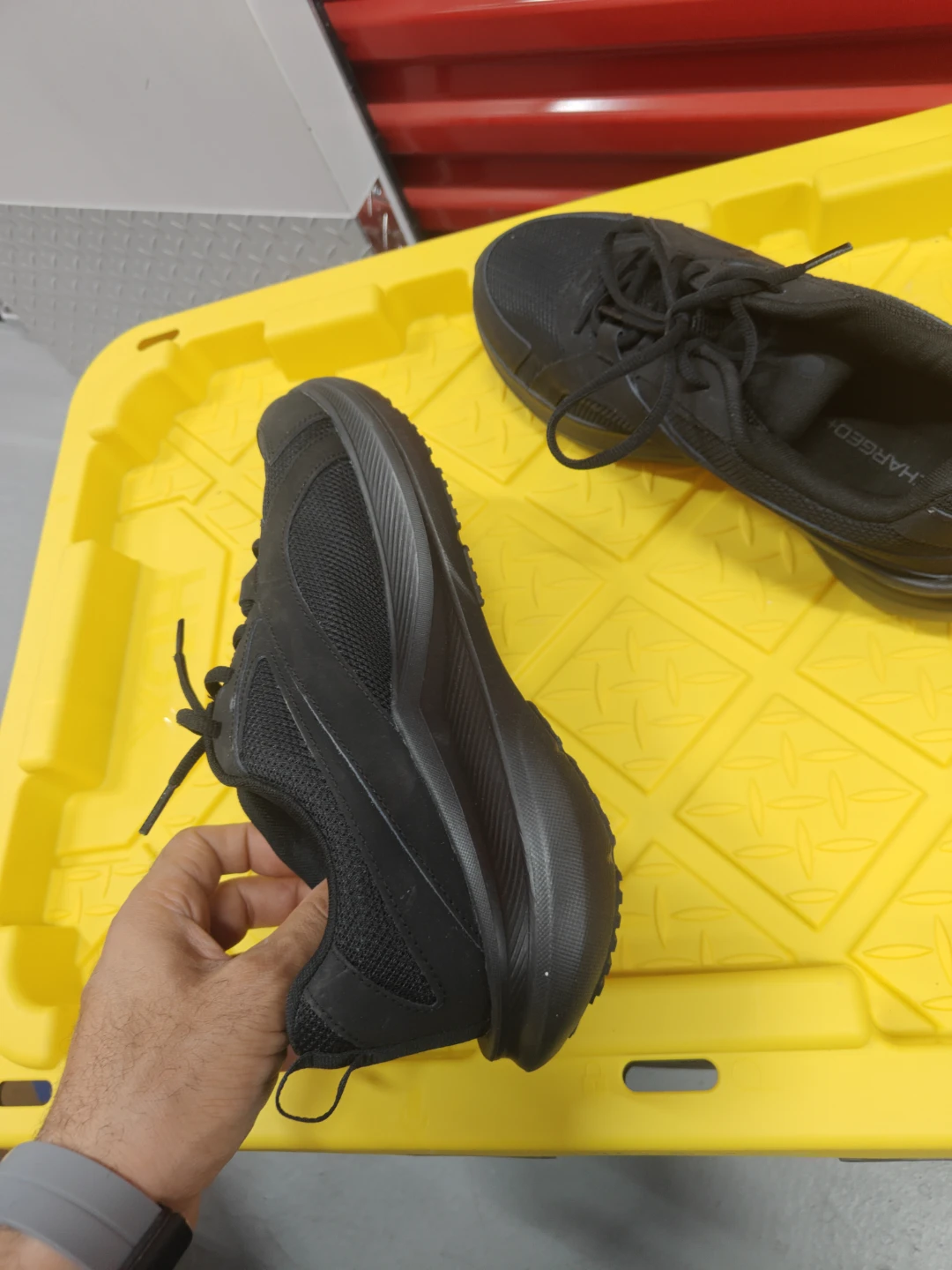 Under Armour Black Charged Assert 9 Running Shoes - photo 4