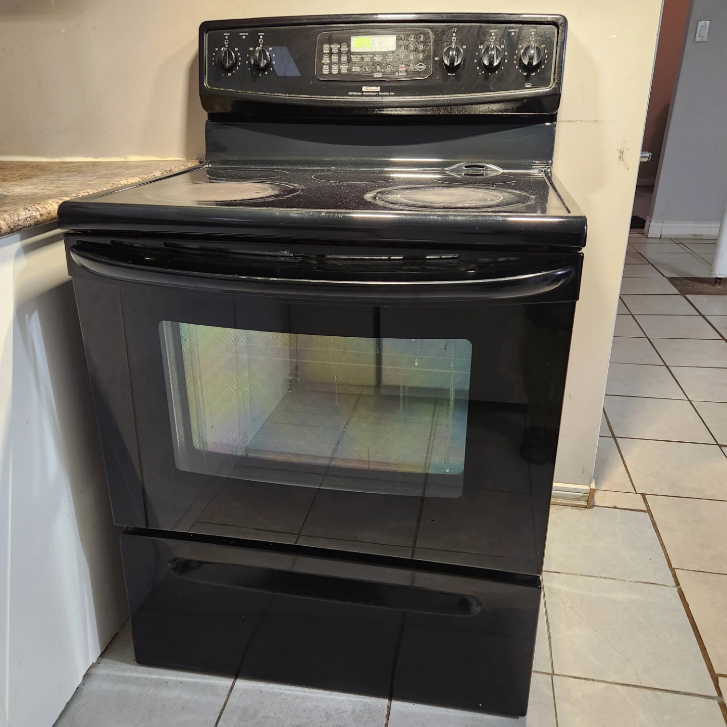 Frigidaire Electric Range with Self-Cleaning Oven