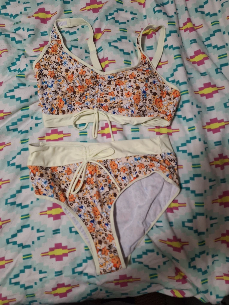 Floral Print Bikini Set - Size 1XL BNWOT
