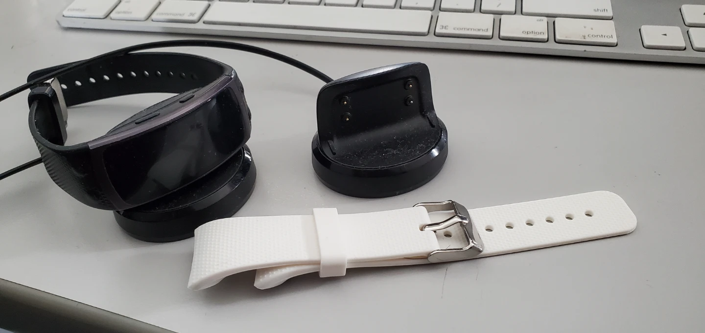 Samsung Gear Fit 2 Smartwatch