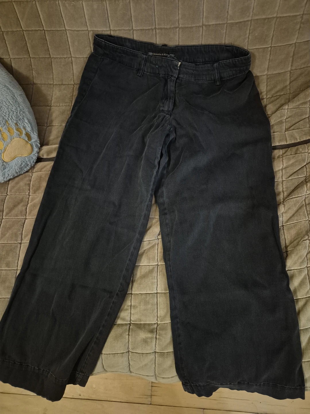 Jennifer & Grace black pants size 5/6