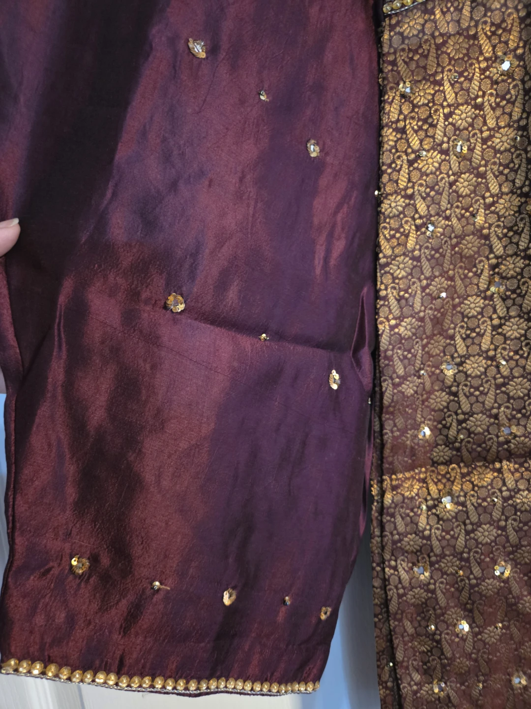 Embellished Maroon and Gold Indian Suit - photo 4