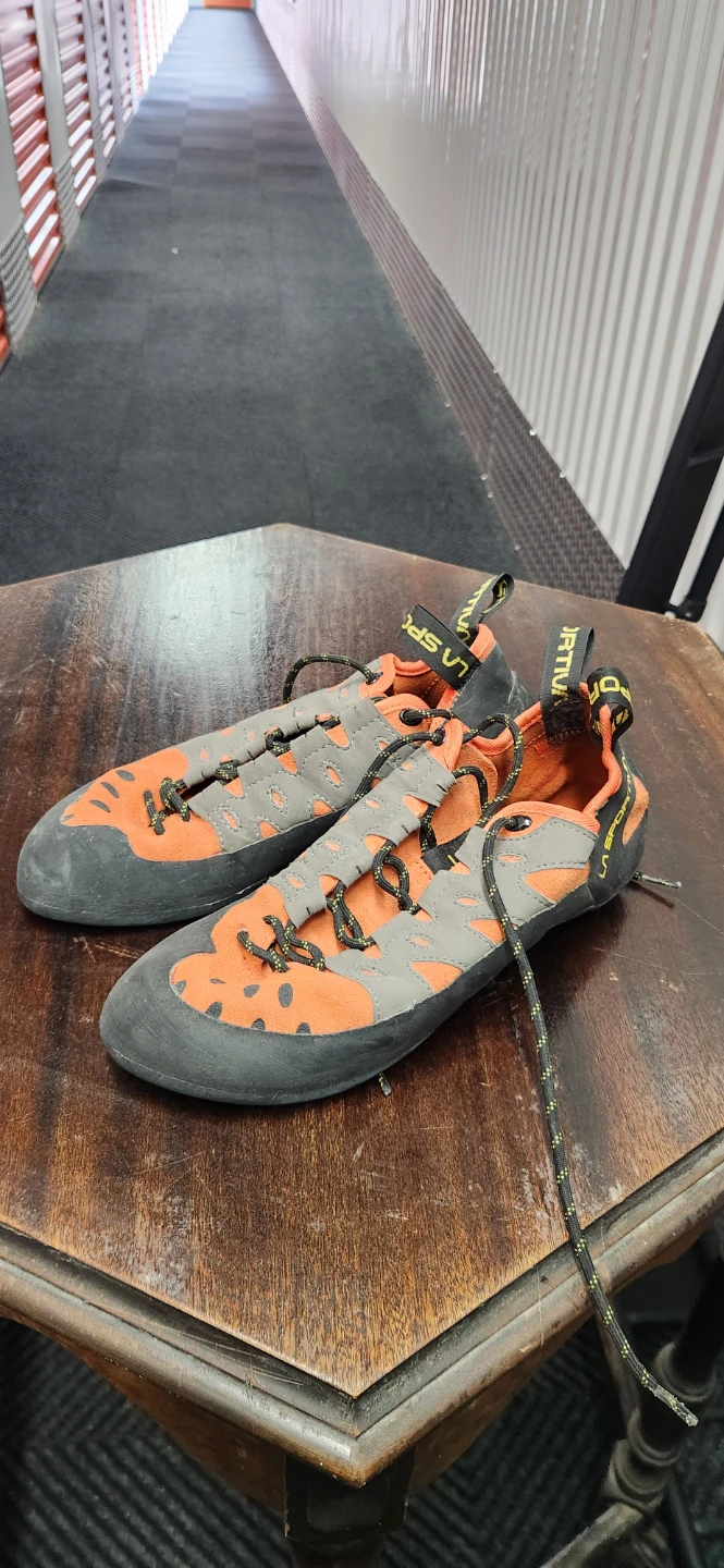 La Sportiva Tarantulace Climbing Shoes - Size 10 - photo 4